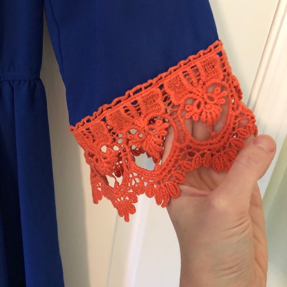 UMGEE Off-the-shoulder Crochet Detail Dress - Picture 3 of 6